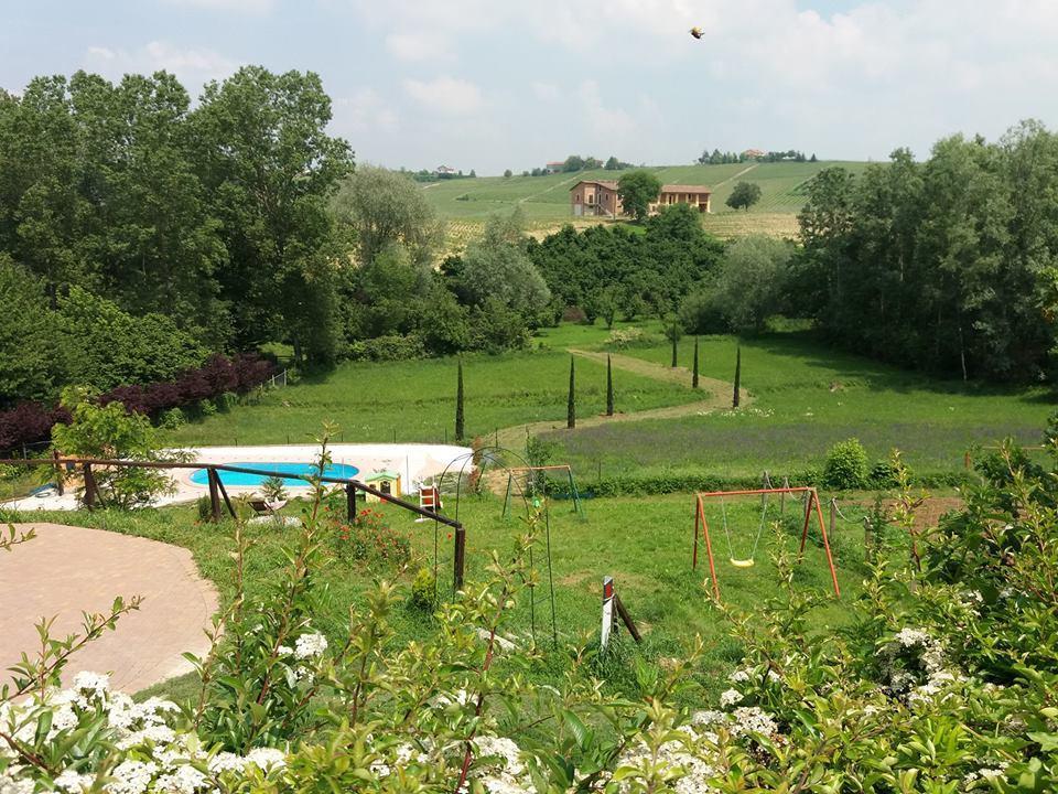 I Boidi Apartment Nizza Monferrato Luaran gambar