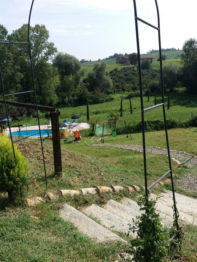 I Boidi Apartment Nizza Monferrato Luaran gambar