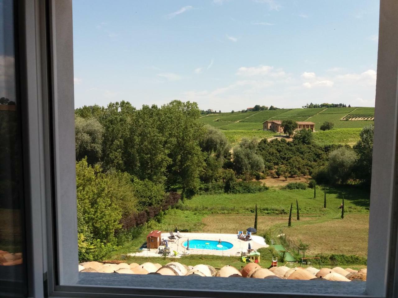 I Boidi Apartment Nizza Monferrato Luaran gambar